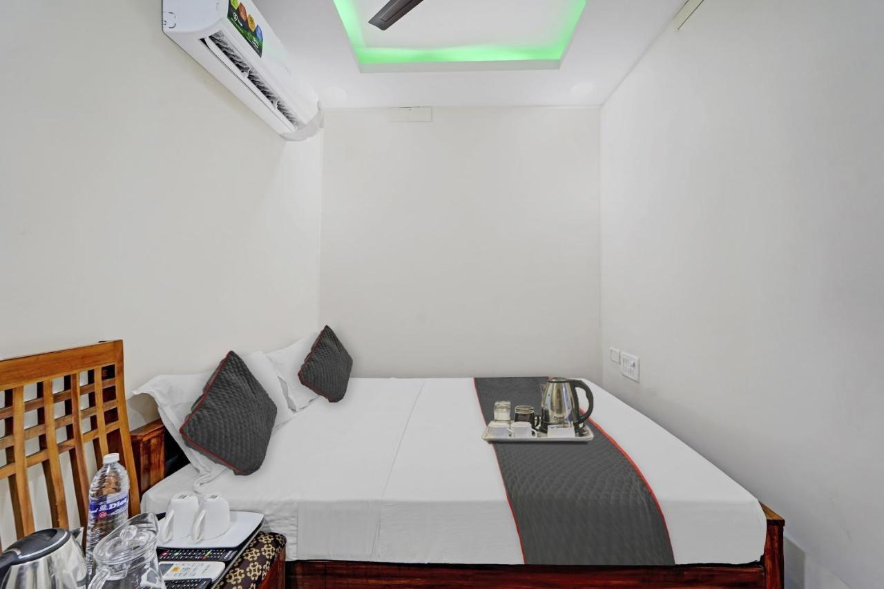 Super Townhouse 1096 Hotel Redfox Nungambakkam Near Apollo & Shankar Nethralaya Hospital Chennai Exterior photo