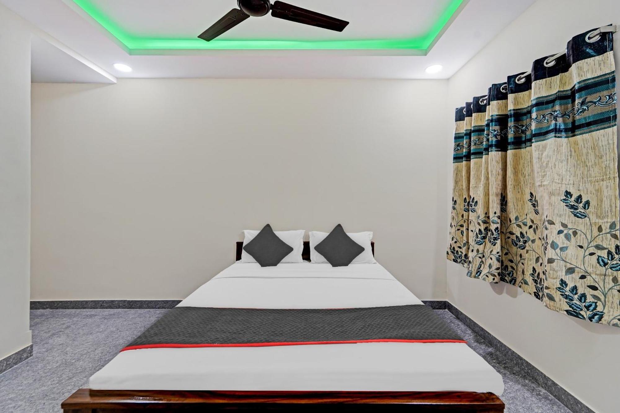 Super Townhouse 1096 Hotel Redfox Nungambakkam Near Apollo & Shankar Nethralaya Hospital Chennai Exterior photo